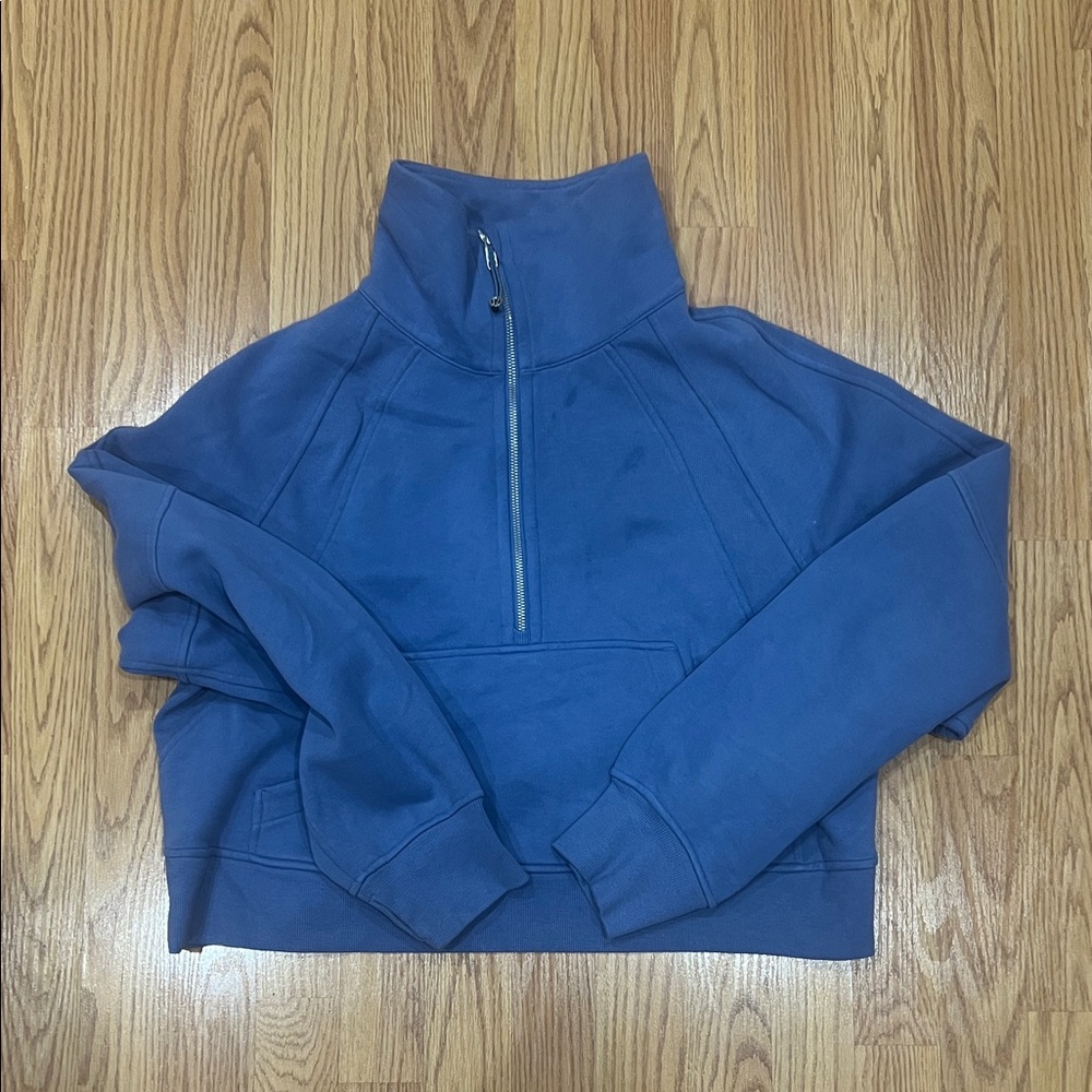 lululemon athletica Navy Blue Half-Zip sweatshirt